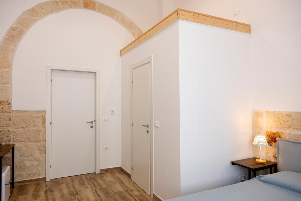 Apulian House Hotel Brindisi Exterior foto