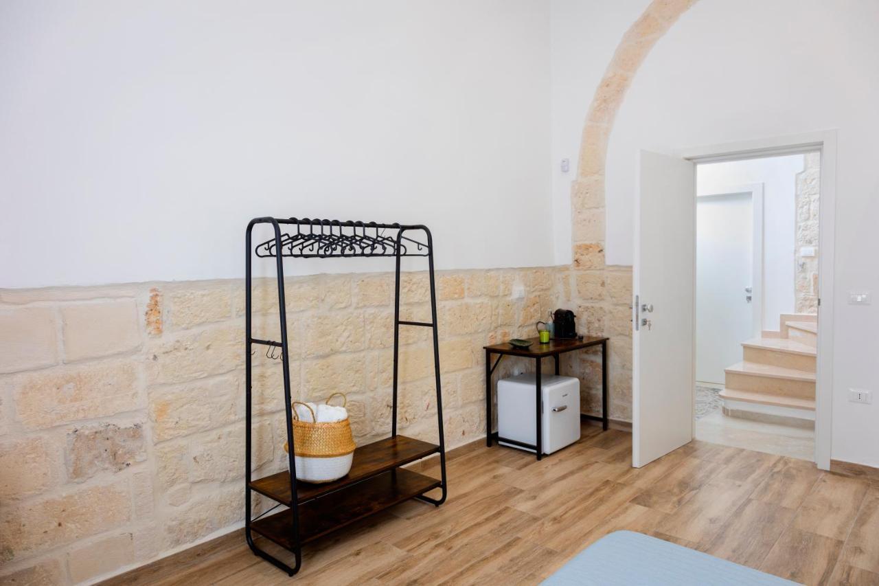Apulian House Hotel Brindisi Exterior foto